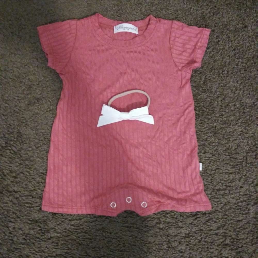 One piece Coral pink shorite